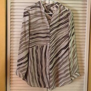 Chico’s like new shirt 0